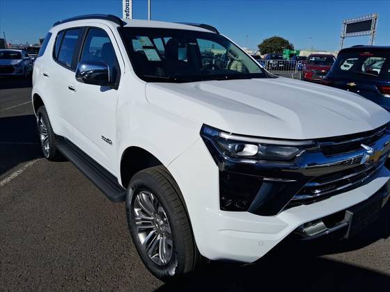 CHEVROLET TRAILBLAZER 2.8 16V TURBO DIESEL HIGH COUNTRY 7L 4X4 AUTOMÁTICO CHEVROLET TRAILBLAZER 2.8 16V TURBO DIESEL HIGH COUNTRY 7L 4X4 AUTOMÁTICO